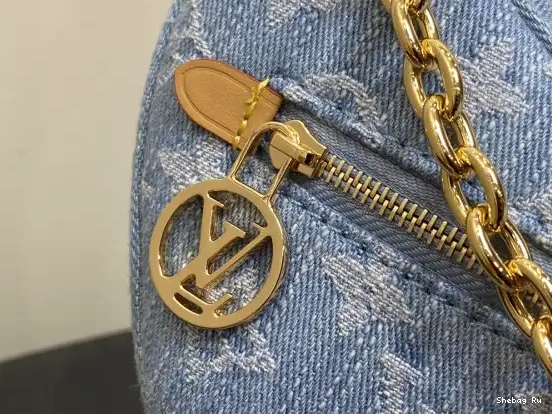LOOP-23*13*6CM LOUIS VUITTON 0617